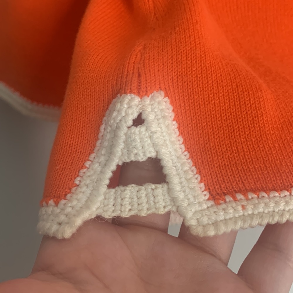 Michael Simon Orange Sweater with White Accents - Picture 6 of 10